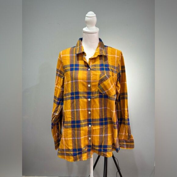 SALE! Orange Old Navy The Classic Button Down Shirt Size L EUC - Picture 1 of 6